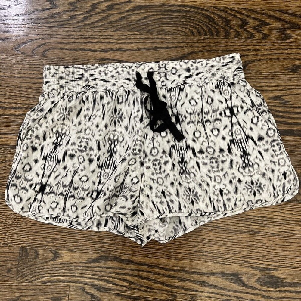 Joie Layana Floral 100% Silk Shorts Pockets Black White Cavier Retail $178 Sz S